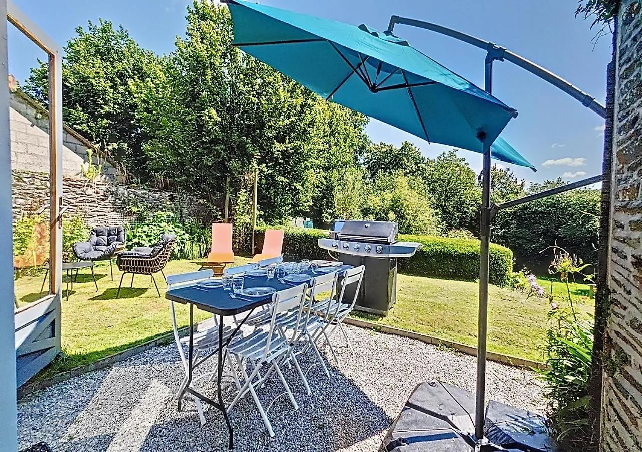 Holiday home Au Fil De L'Eau, 5 Min A Pied Du Lac De Guerledan Caurel  France